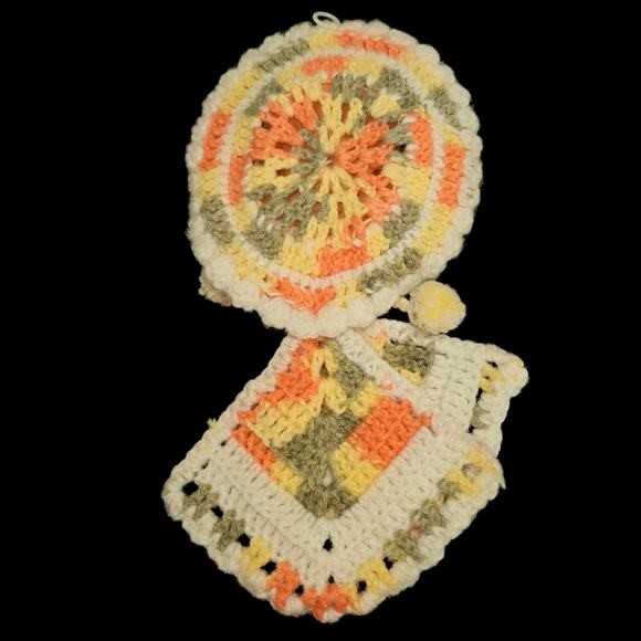 Vintage Crochet Doll Potholder Set Plastic Head Kitchen Decor Orange & Yellow - Picture 2 of 3